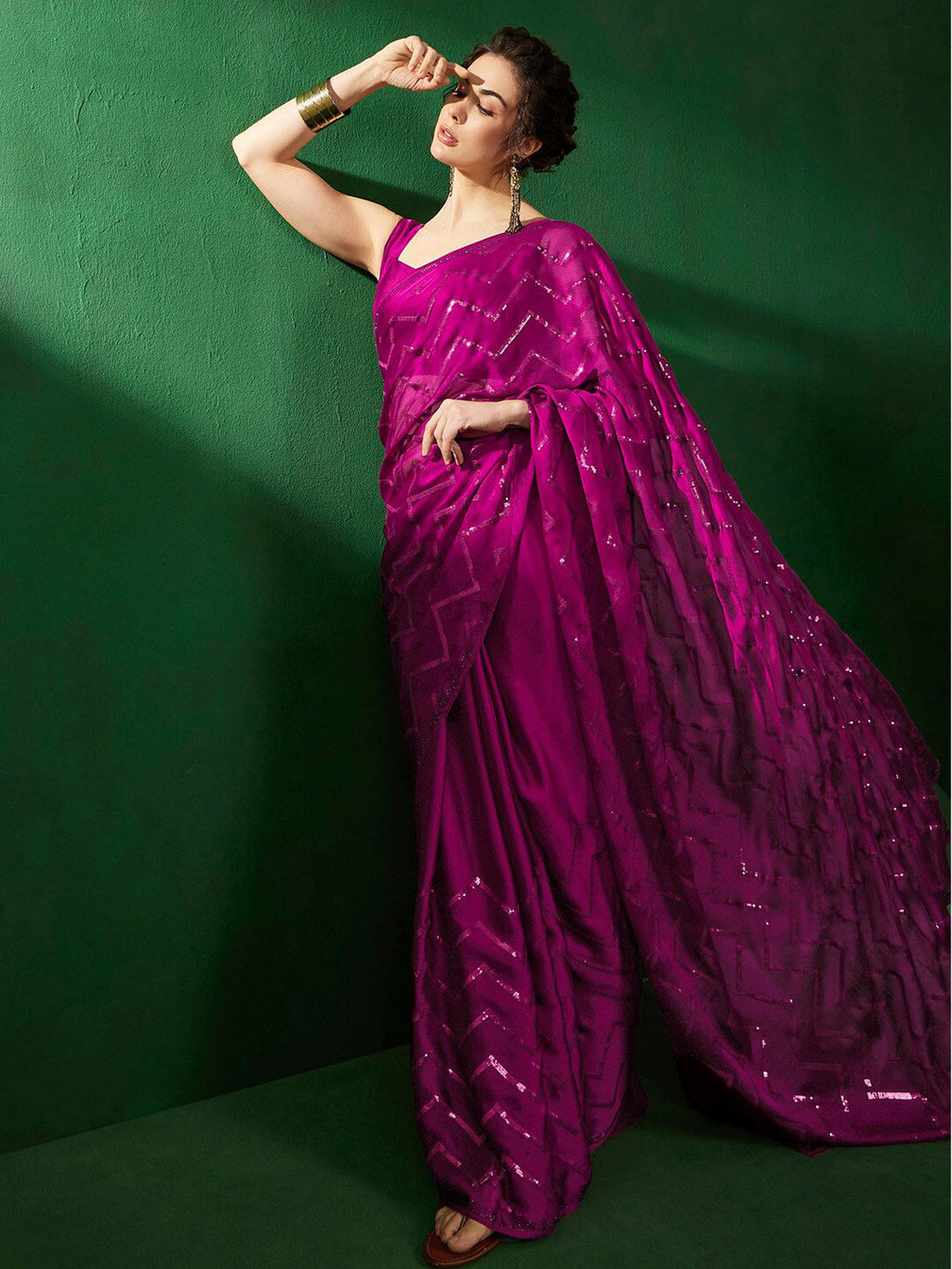 Sangria Geometric Embellished Beads and Stones Sarees | Grocsy