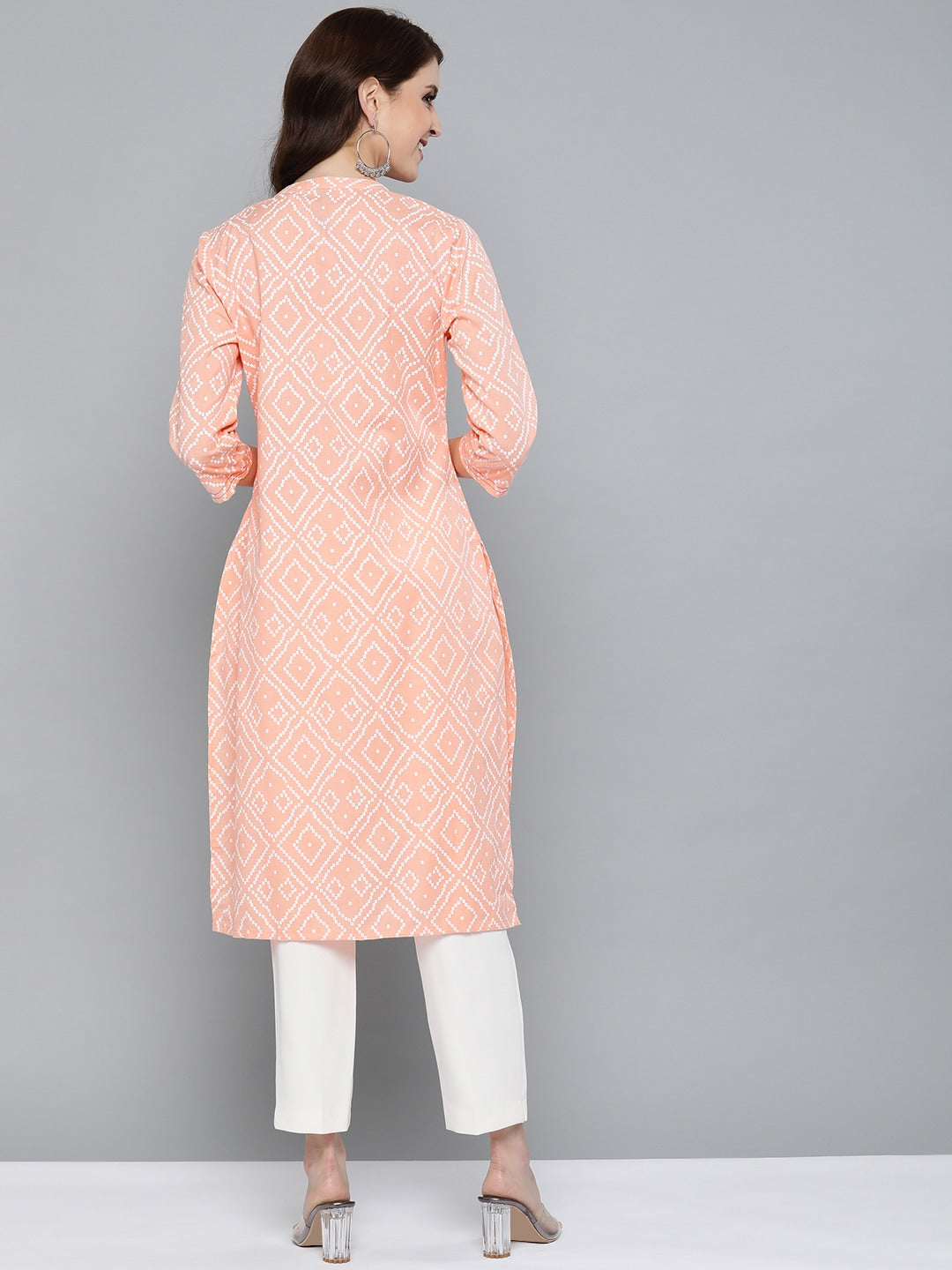 HERE&NOW Women Peach-Coloured & White Bandhani Print Straight Kurta | Grocsy
