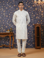 House of Pataudi Men Off White Geometric Embroidered Mirror Work Kurta | Grocsy