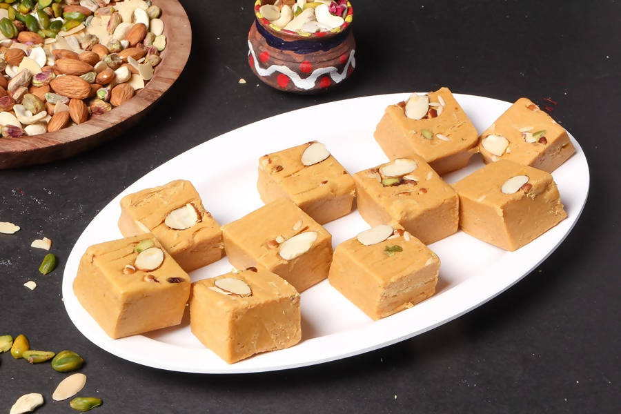 Kanti Sweets Banaras Soanpapdi | Grocsy
