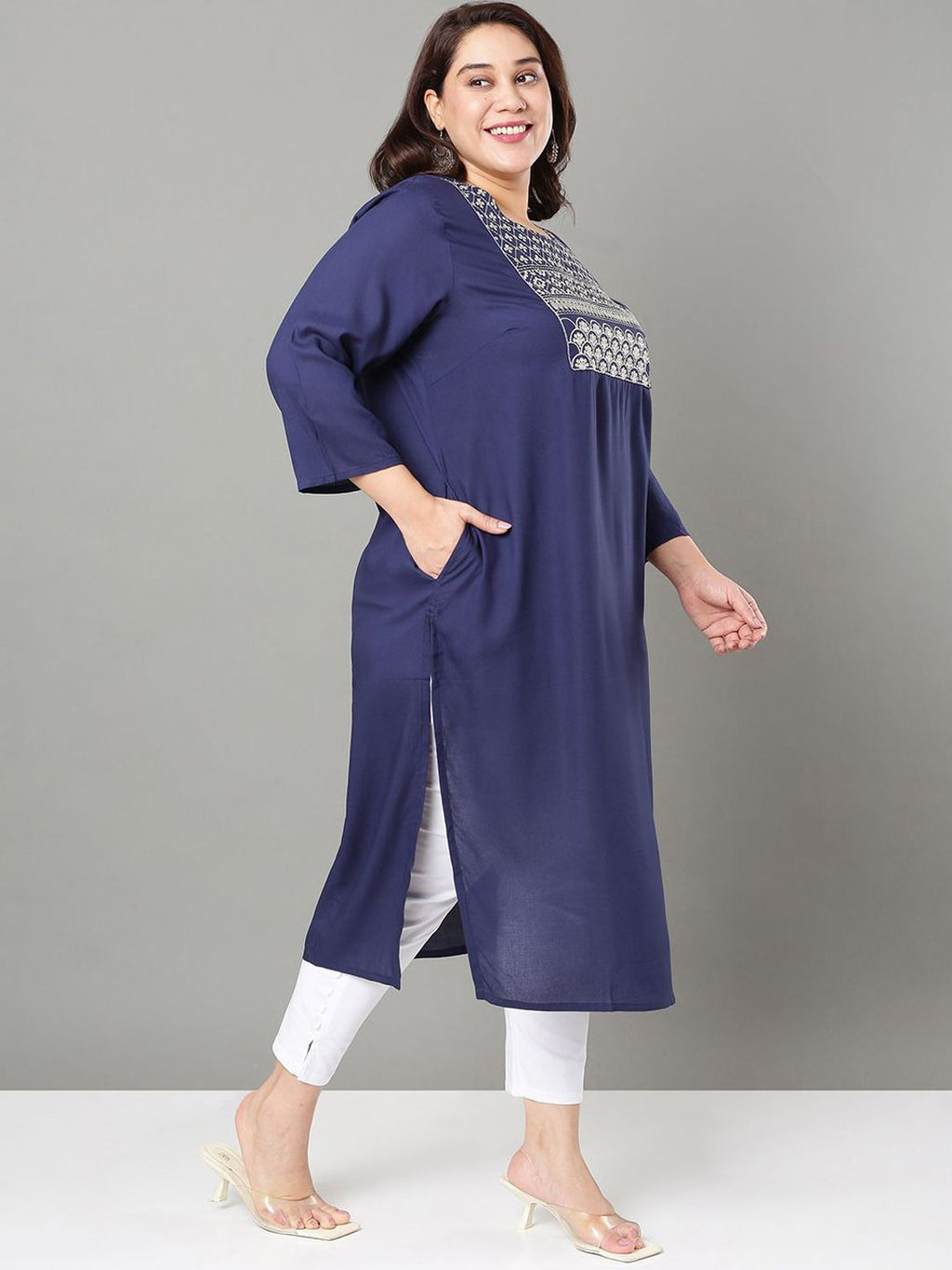 Sztori Floral Embroidered Yoke Design Thread Work Straight Kurta | Grocsy