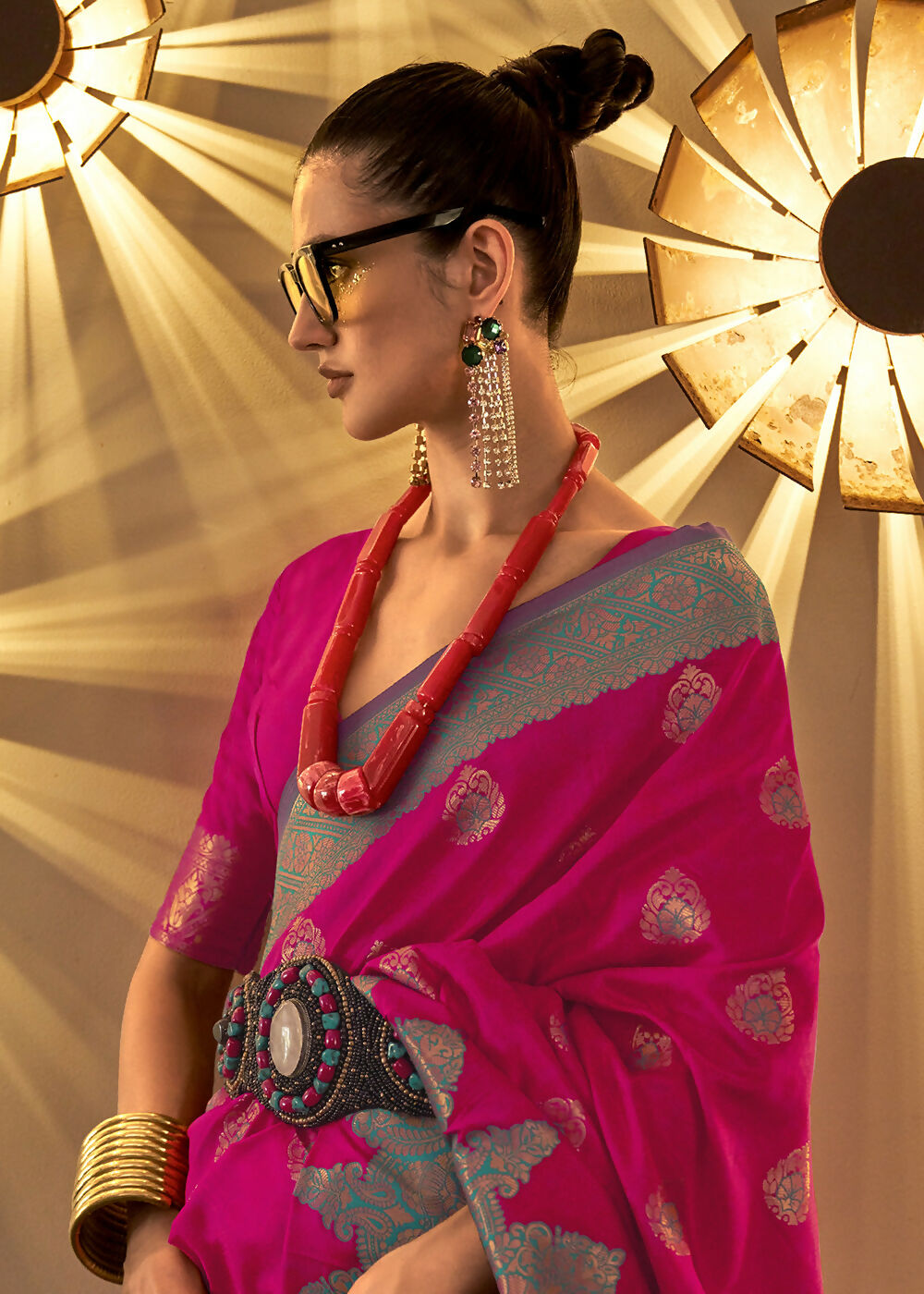 Trendy Weaving Silk Raspberry Pink Designer Saree - Emponline | Grocsy