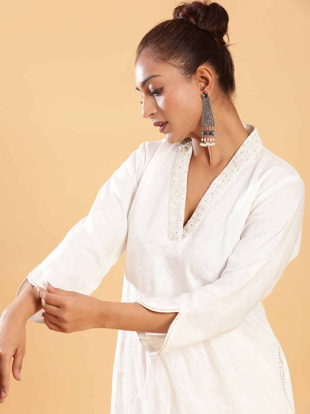 BohoJazz Classic Signature Hand-Embroidered Kurta Pant - White | Grocsy