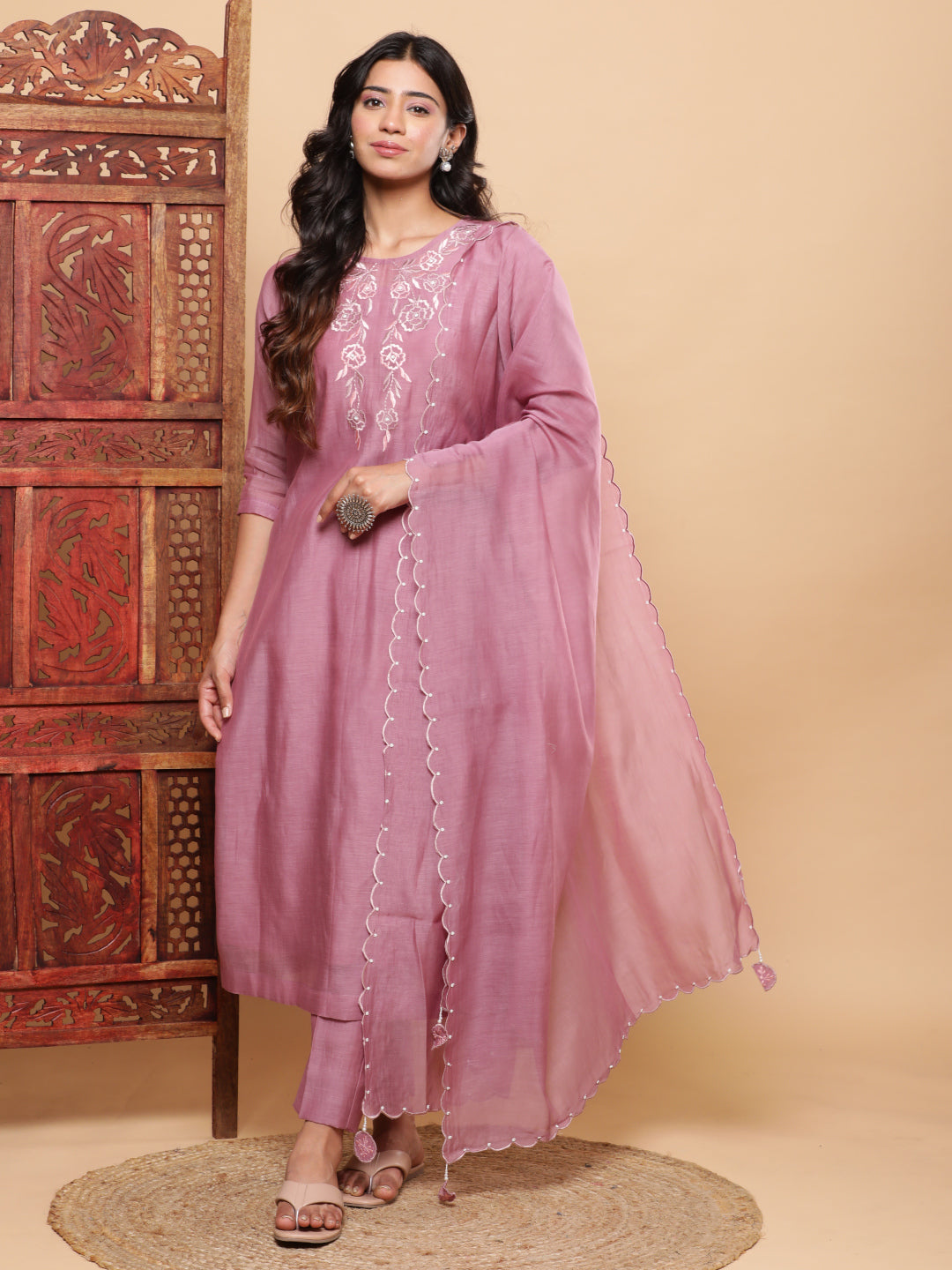 BohoJazz Nazm Embroidered Kurta Pants with Dupatta - Mauve | Grocsy