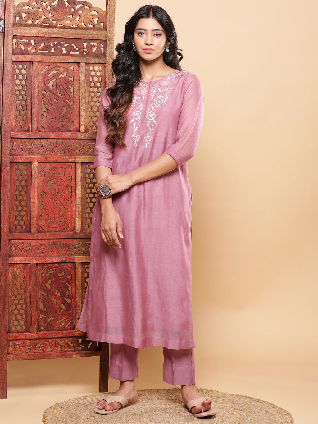 BohoJazz Nazm Embroidered Kurta Pants with Dupatta - Mauve | Grocsy