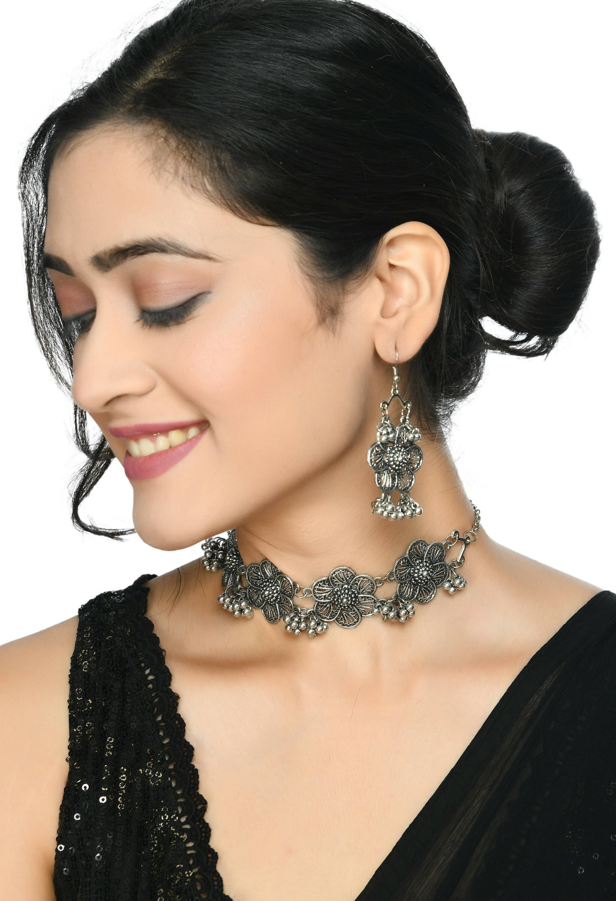 Mominos Fashion Johar Kamal Silver-Plated Brass Finish Floral Desgin Choker For Women | Grocsy