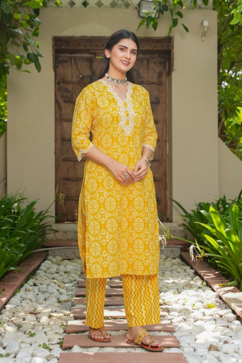 Aramya Straight Soft Cotton Geometric Print Women's Kurta - Yellow | Grocsy