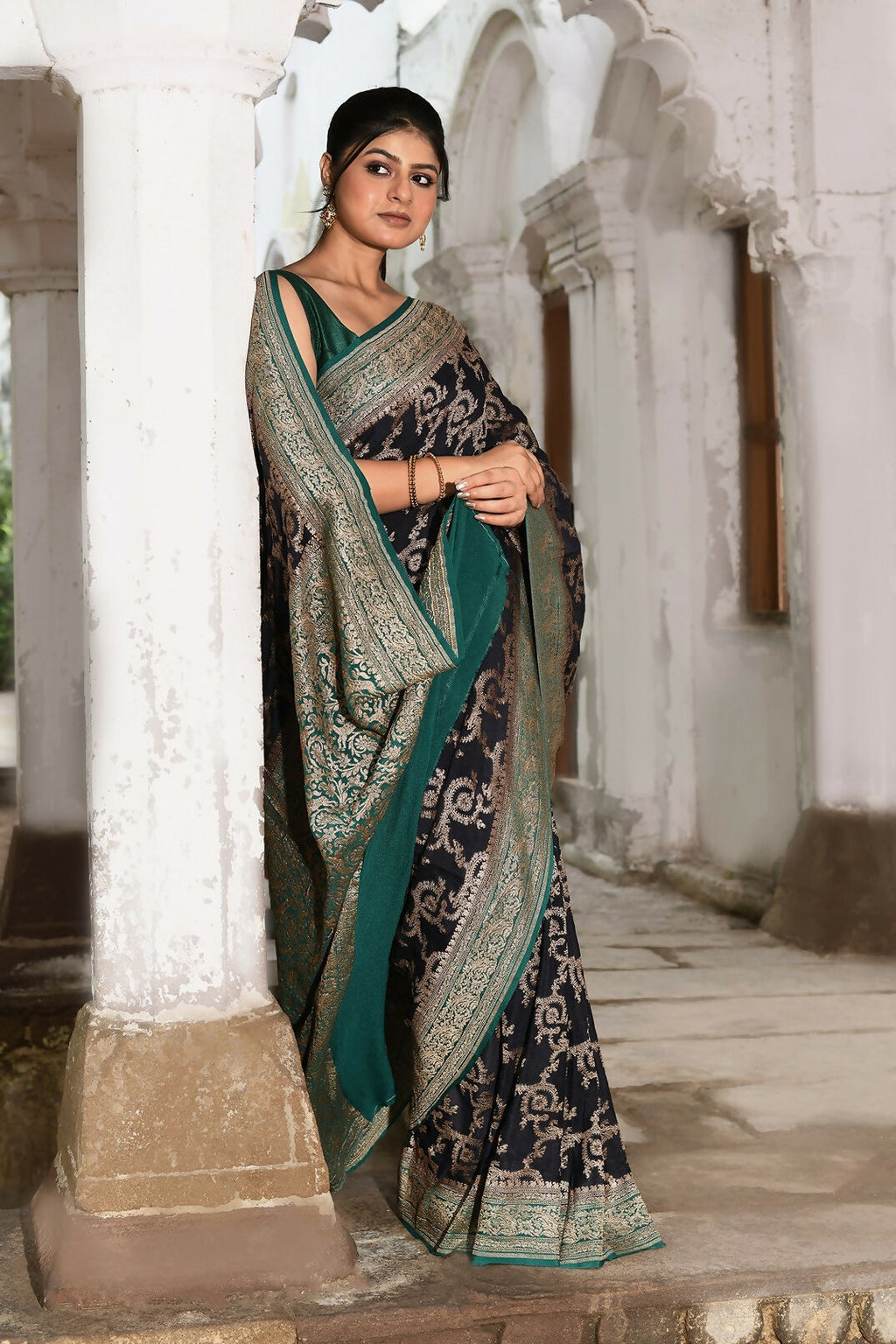 Joban Fashion Navy Blue Crepe Chiffon Pure Handloom Banarasi Silk Saree | Grocsy