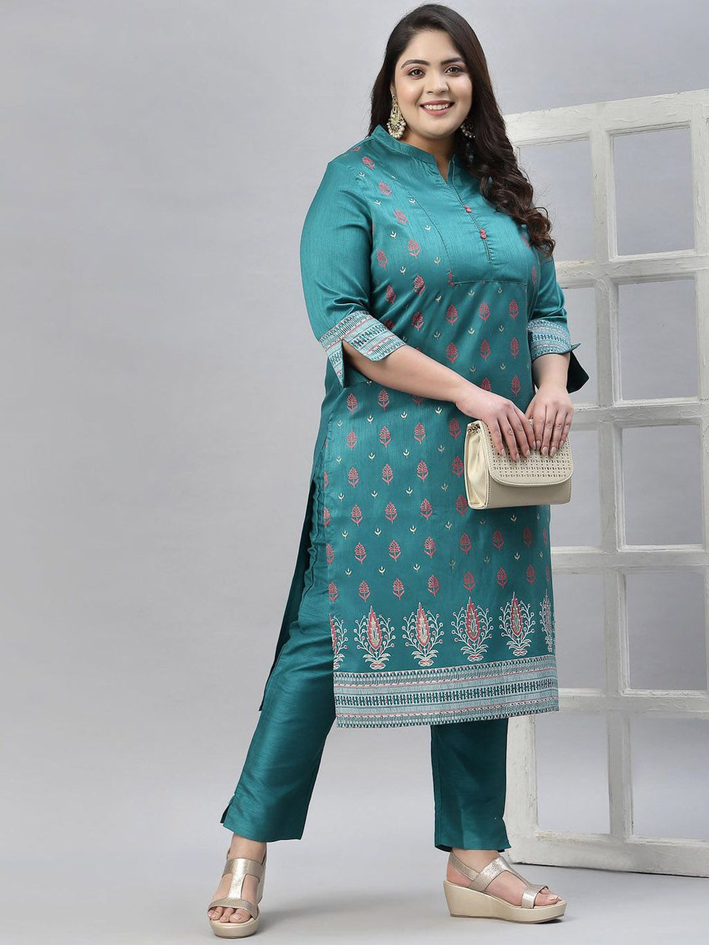 Sztori Plus Size Floral Foil Printed Straight Kurta With Trouser | Grocsy