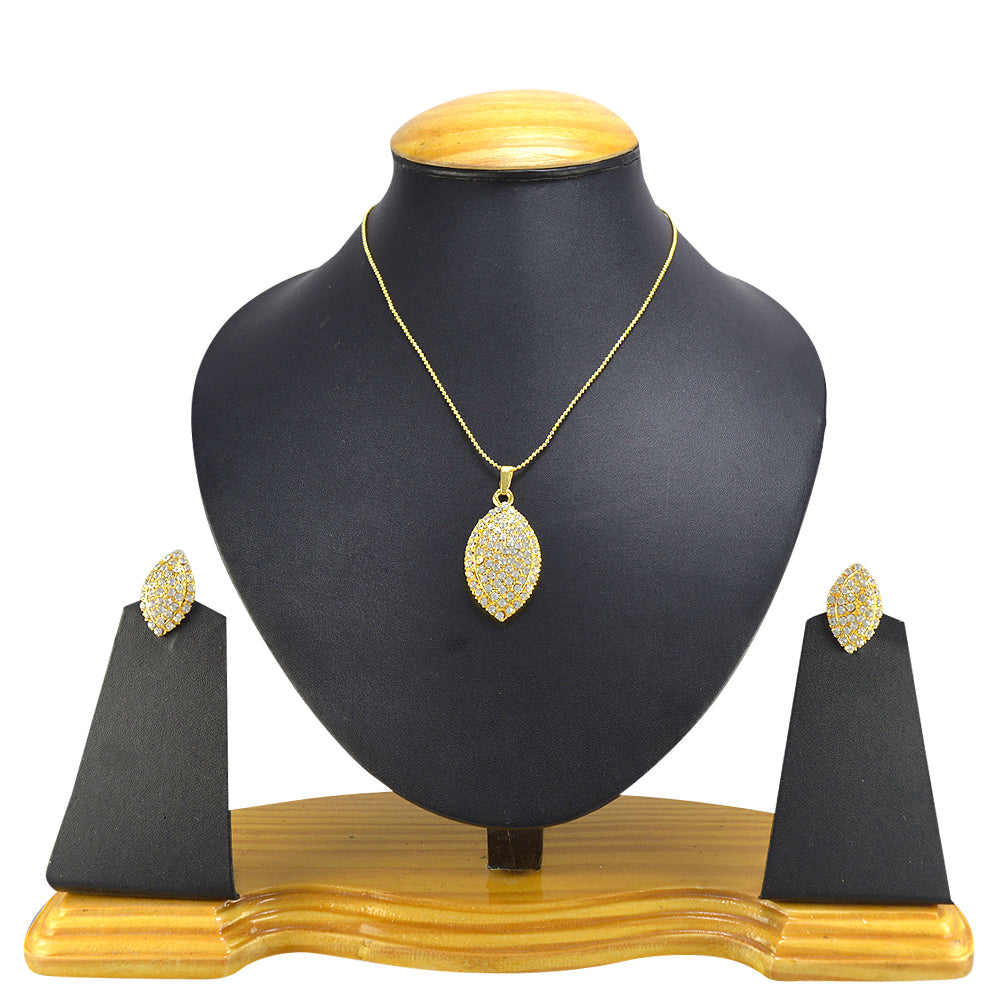 Gold-Polished Alloy Rhinestones Studded Pendant Set - The Pari | Grocsy
