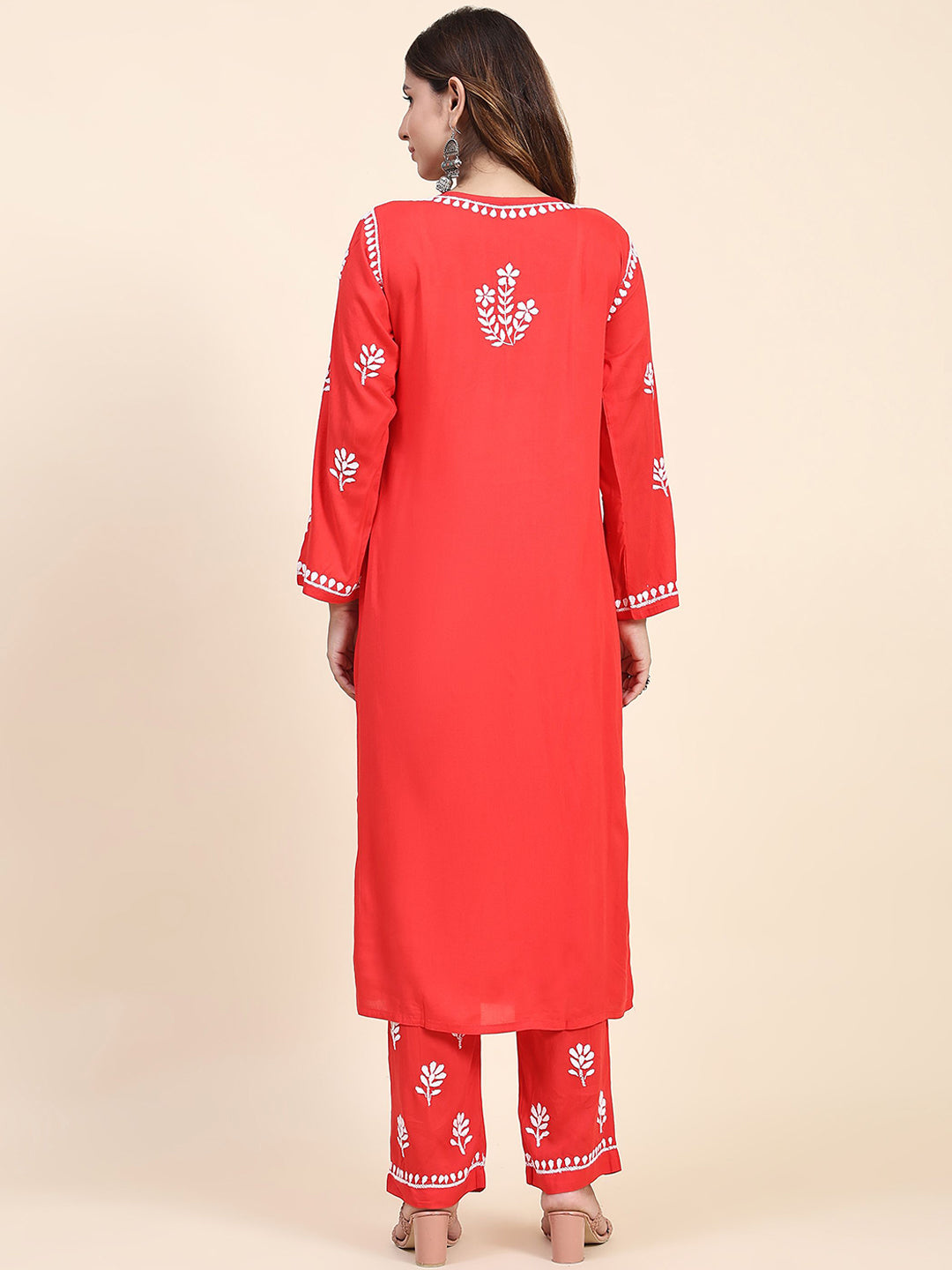 HOUSE OF KARI Floral Embroidered Chikankari Pure Cotton Straight Kurta With Trousers | Grocsy