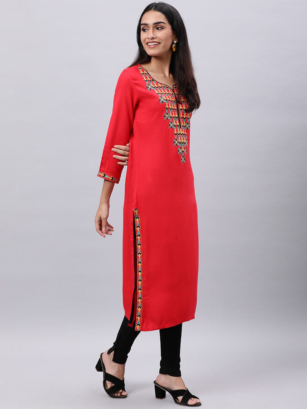 Souchii Red Yoke Design Thread Work Grandeur & Majestic Artwork Kurta | Grocsy