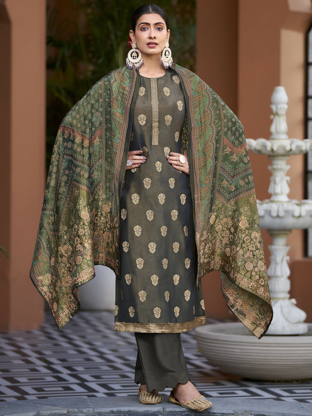Jyoti Fashion Women's Green Pure Silk Elegant Jacquard Woven Kurta with Trouser & Dupatta | Grocsy