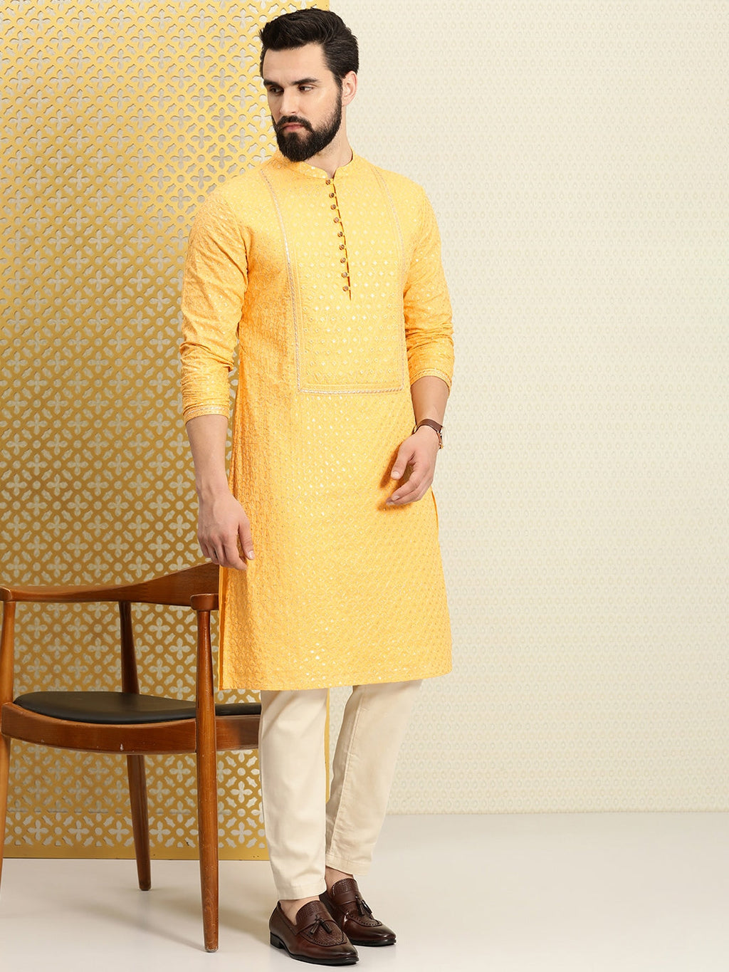 House of Pataudi Jashn Sequinned Embroidered Straight Kurta | Grocsy