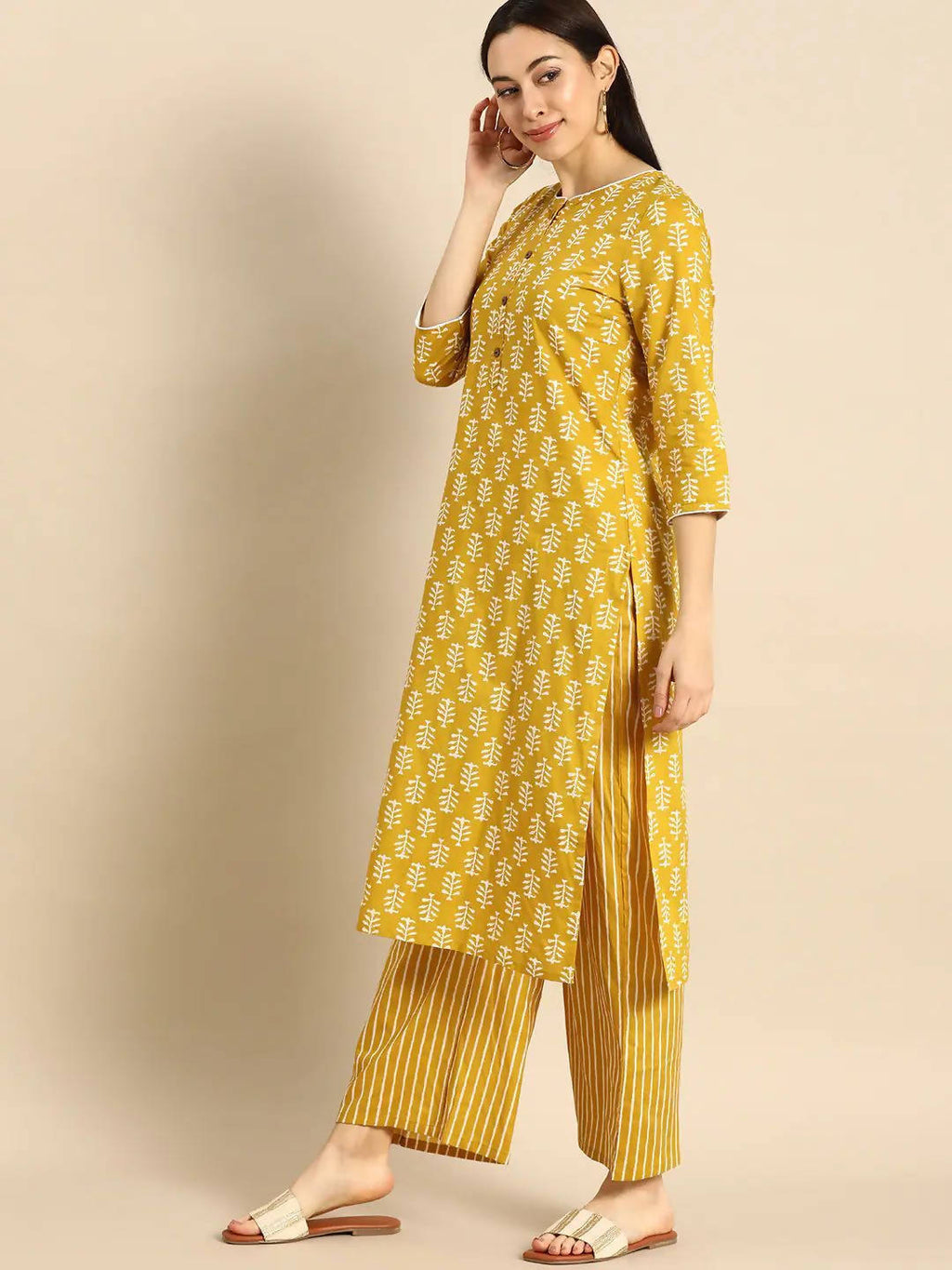 Vamika Printed Cotton Yellow Party Wear/Casual Wear Kurta Set/Suit | Grocsy