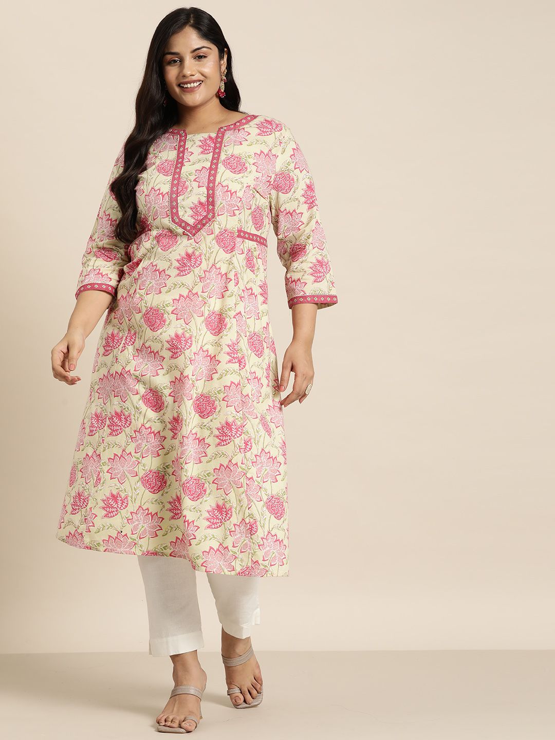 Sztori Plus Size Cotton Floral Print Gotta Patti Kurta | Grocsy