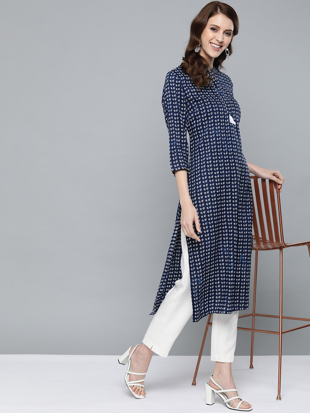 HERE&NOW Women Navy Blue & White Bandhani Print Straight Kurta | Grocsy