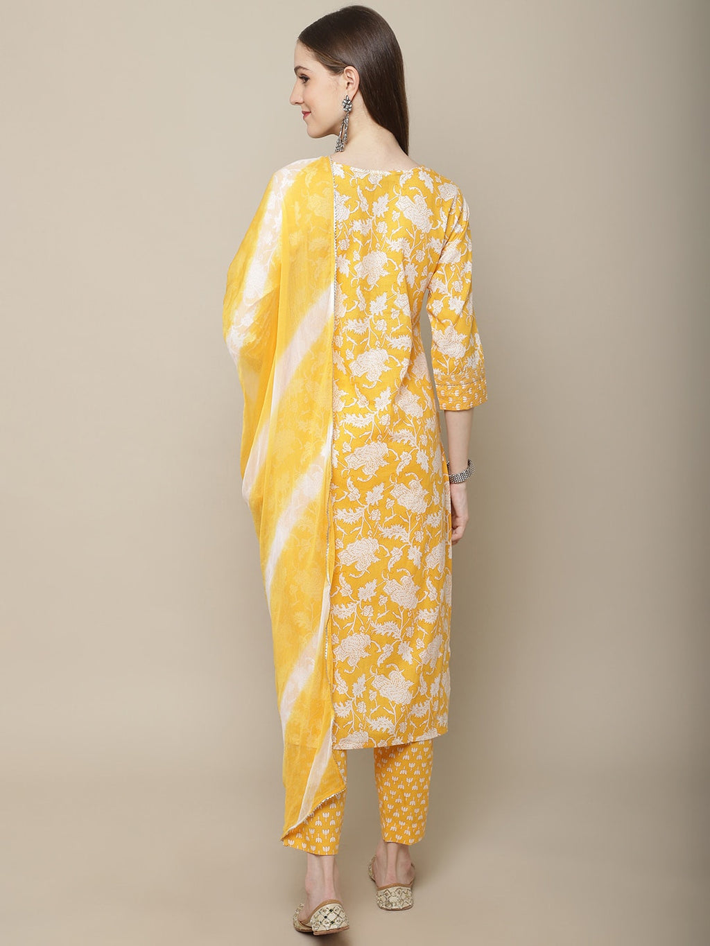 Sangria Women Floral Printed Pure Cotton Kurta with Trousers & With Dupatta | Grocsy