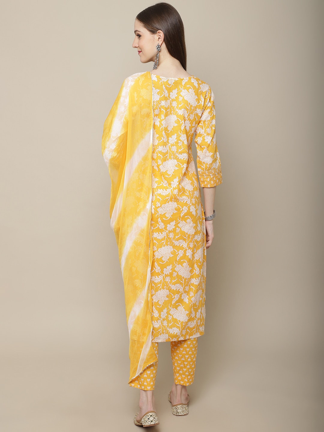 Sangria Women Floral Printed Pure Cotton Kurta with Trousers & With Dupatta | Grocsy