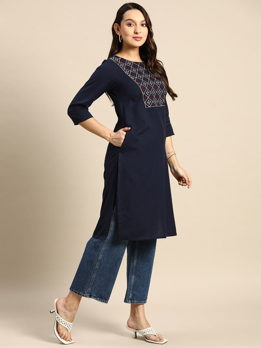 Sangria Women Geometric Yoke Design Kurta | Grocsy