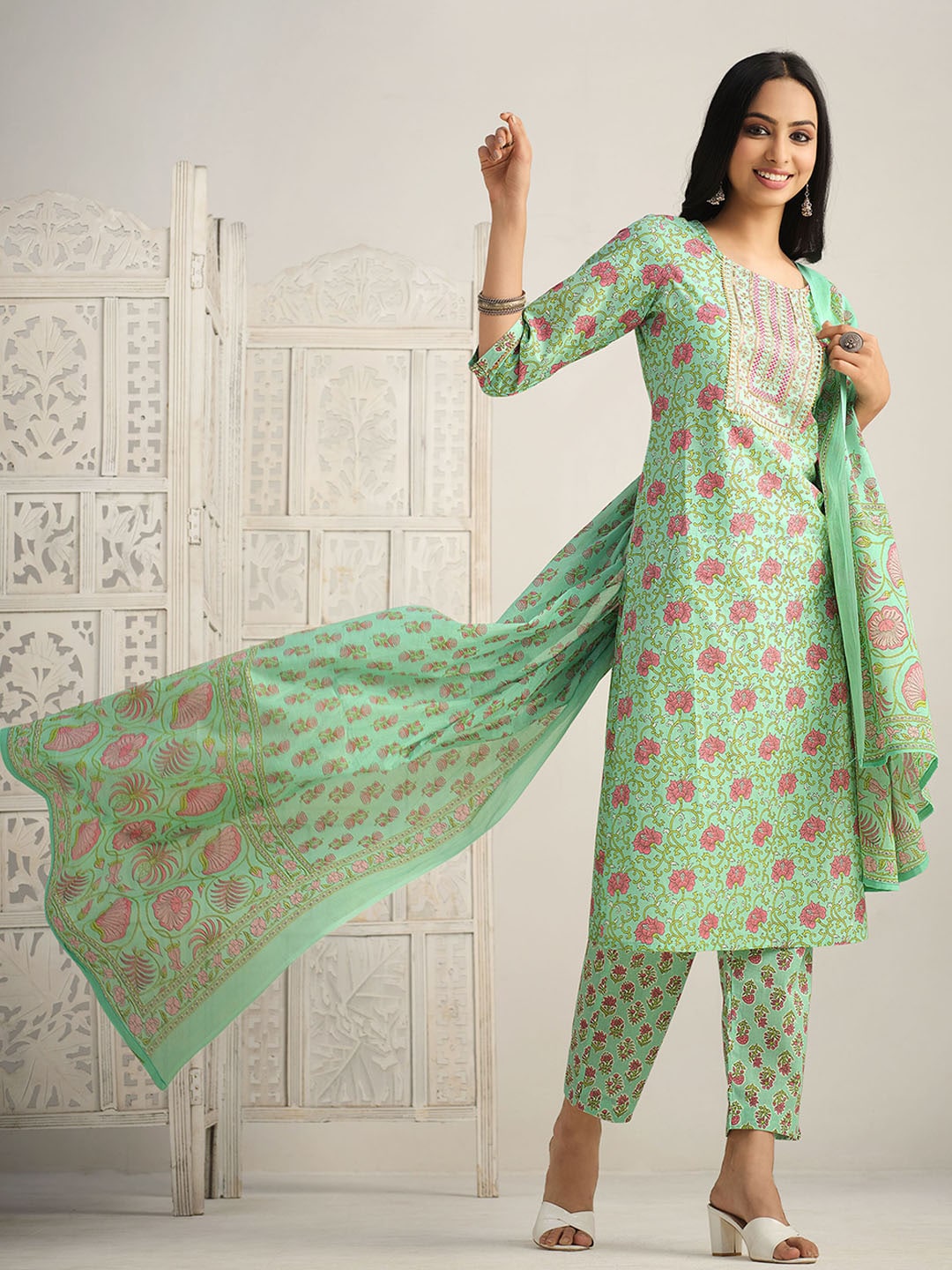 Sangria Floral Printed Gotta Patti Pure Cotton Kurta With Trouser & Dupatta | Grocsy