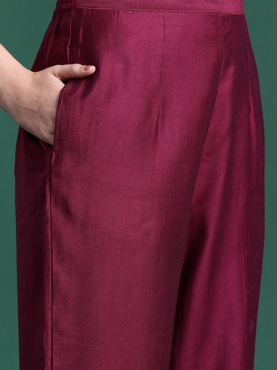 Indo Era Women Embroidered Straight Kurta Set | Grocsy