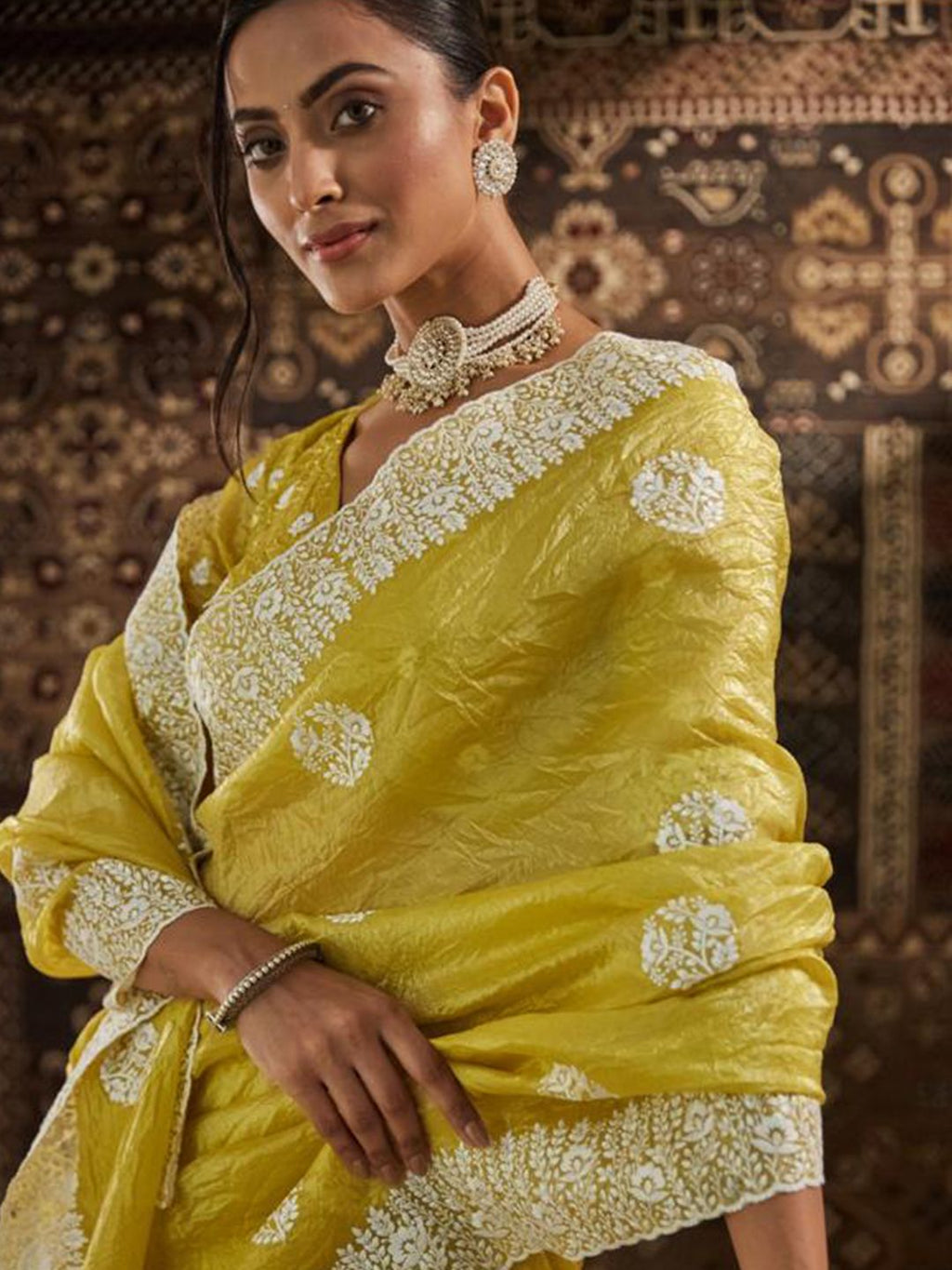 kasee Floral Chikankari Silk Blend Saree | Grocsy