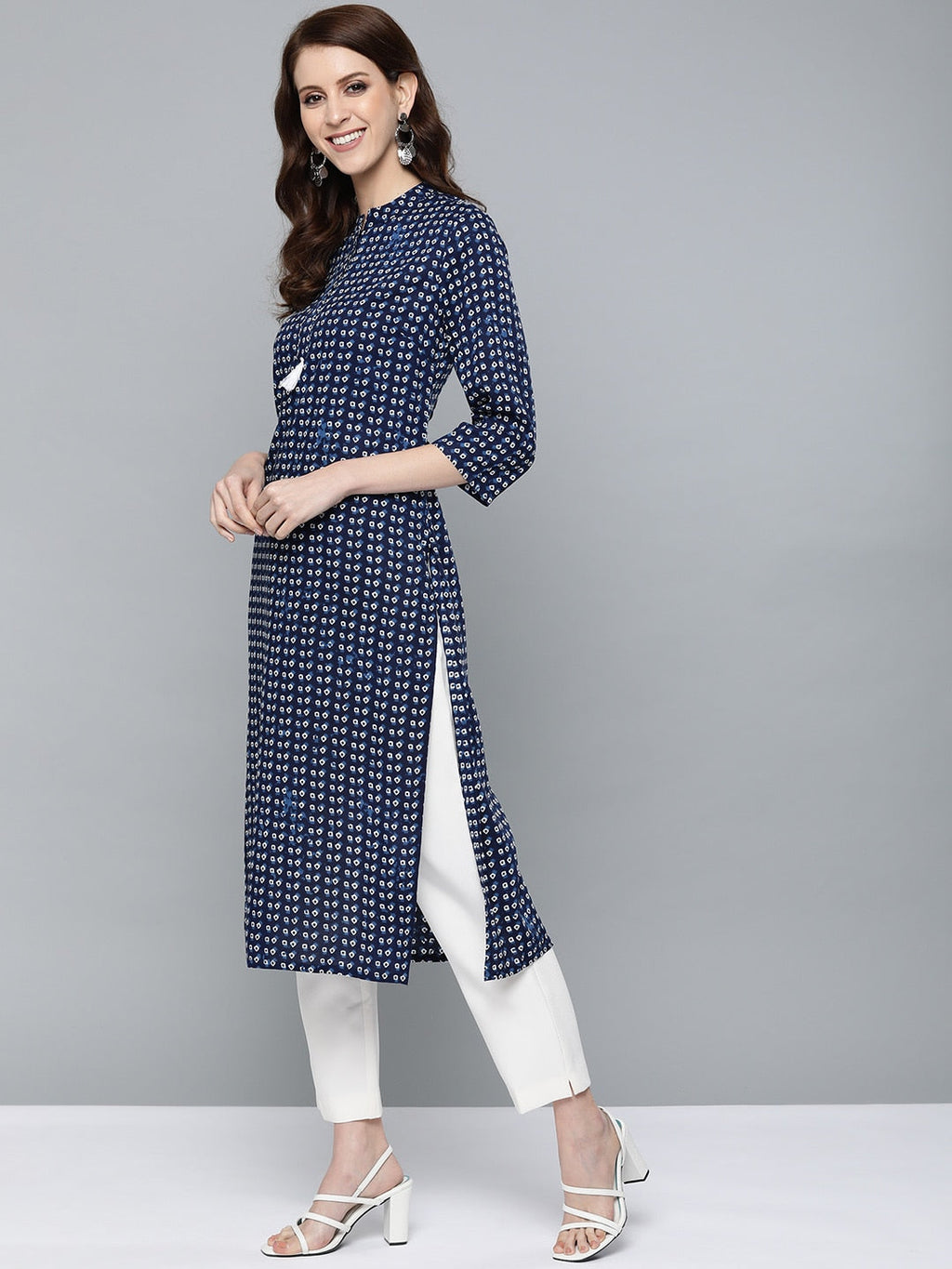 HERE&NOW Women Navy Blue & White Bandhani Print Straight Kurta | Grocsy