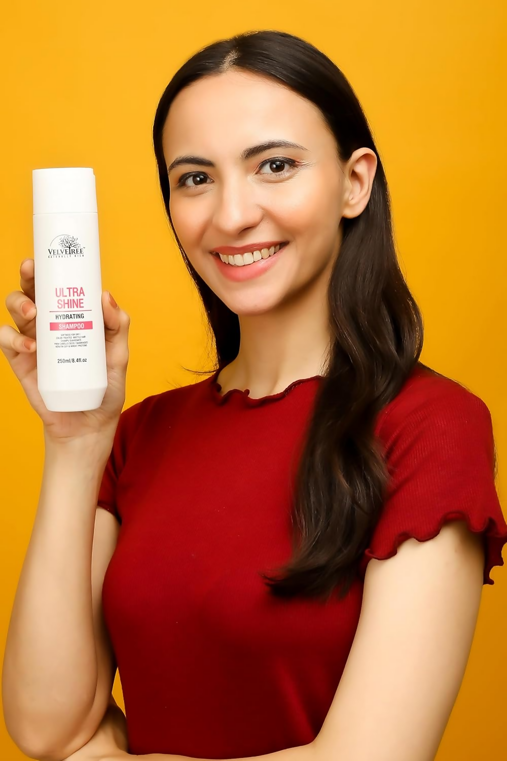 Velvetree Ultra Shine Hydrating Shampoo | Grocsy