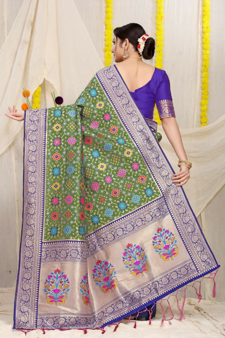 Jyoti Fashion Women's Green Patola Silk Zari Woven Saree with Blouse | Grocsy