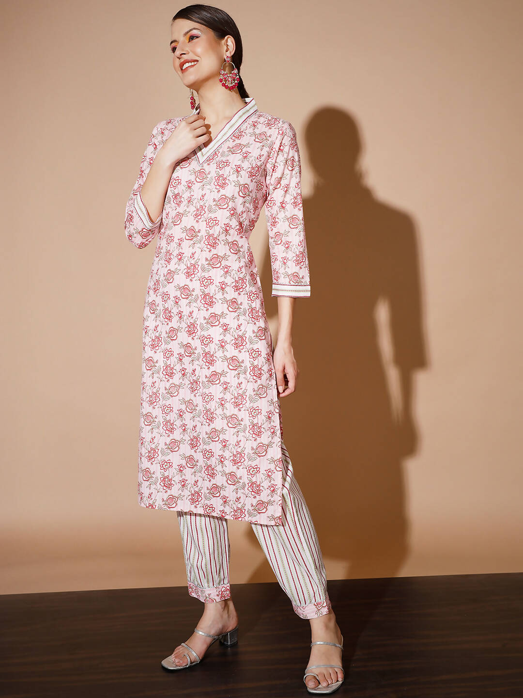 Myshka Women Pink Floral Kurta & Trousers | Grocsy