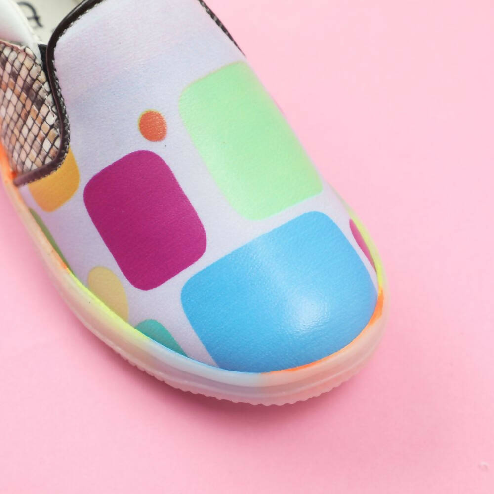 Tiny Bugs Unisex Colorblock Slip Ons Sneakers - Whithe | Grocsy