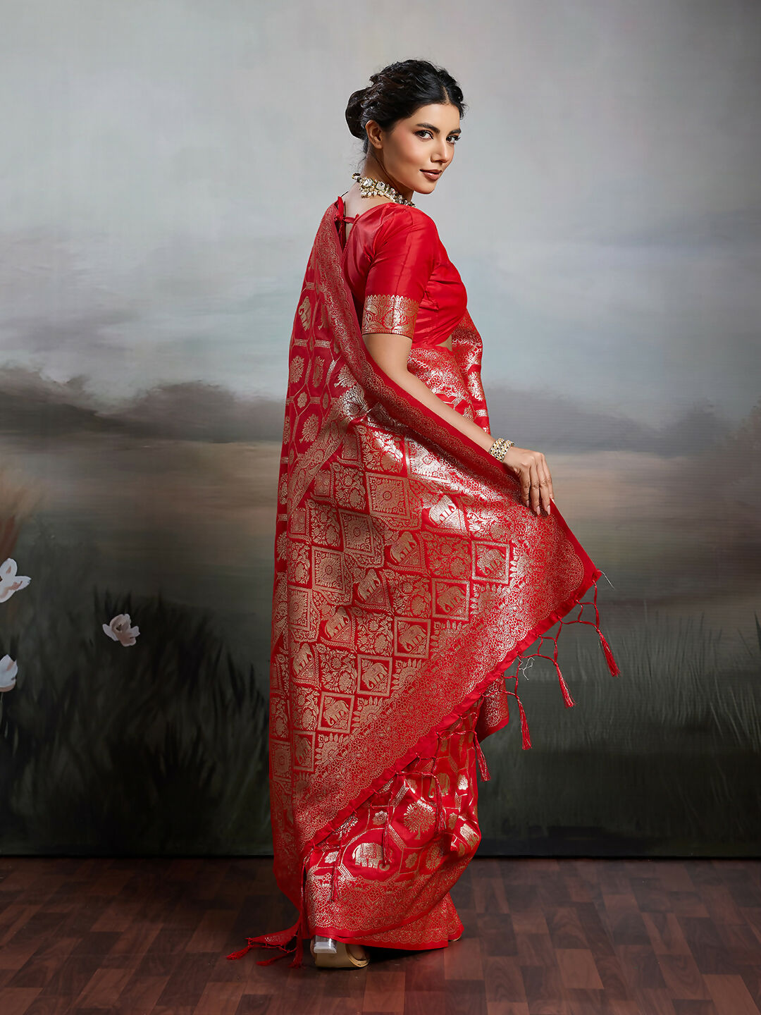 Shree Shyam Fashion Red Silk Blend Saree | Grocsy