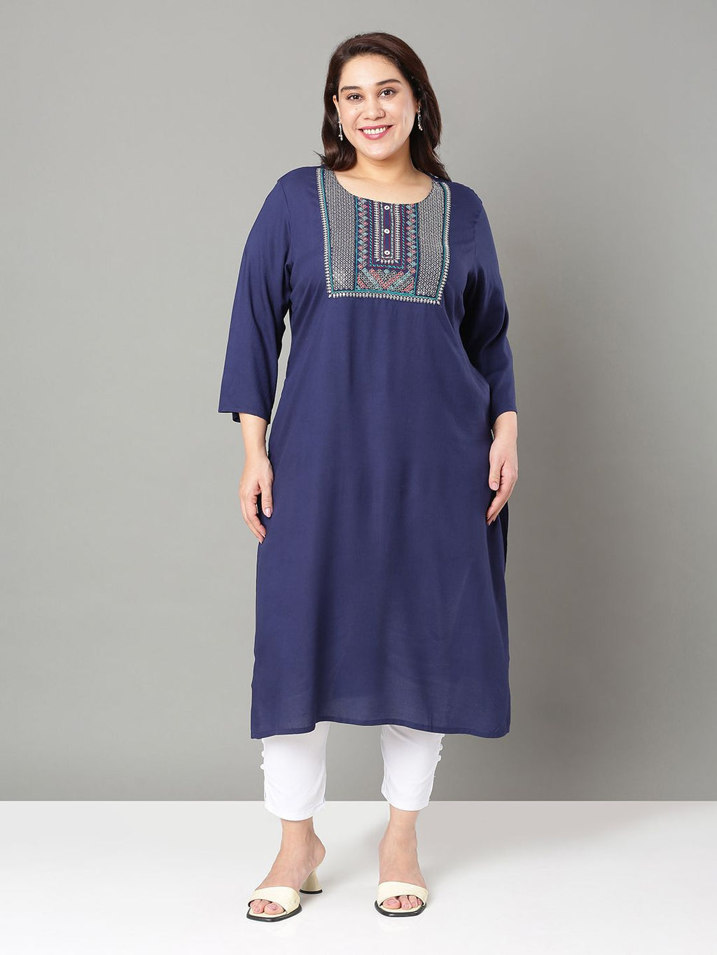 Sztori Plus Size Floral Yoke Design Sequinned Straight Kurta | Grocsy
