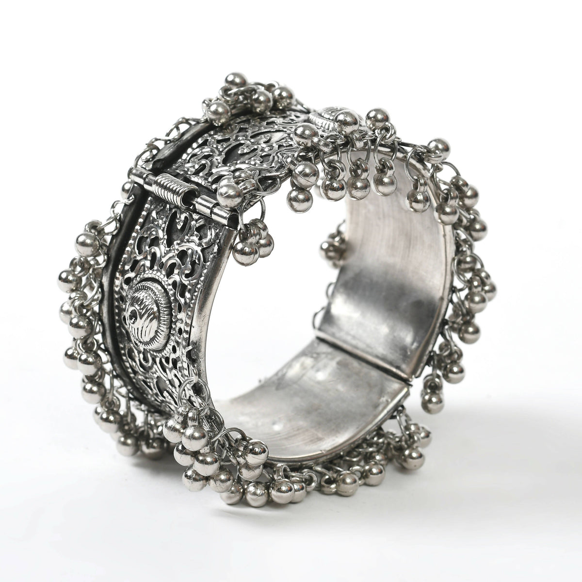 Mominos Fashion Joharkamal Oxidised Silver-Plated Ghungroo Handcraft Bracelet - Design 022