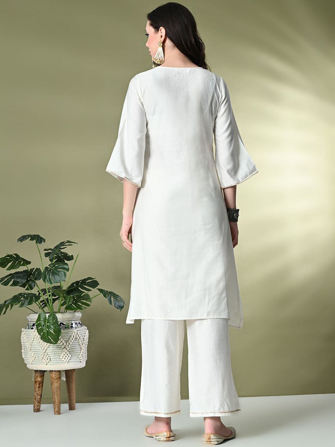 Sangria Embroidered Regular Gotta Patti Kurta with Palazzos | Grocsy