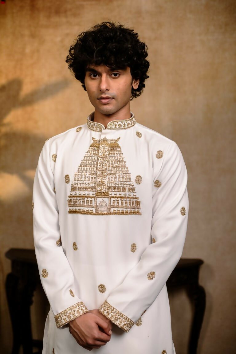 Falling Raw Silk White Devalaya Kurta By Hilo Design | Grocsy