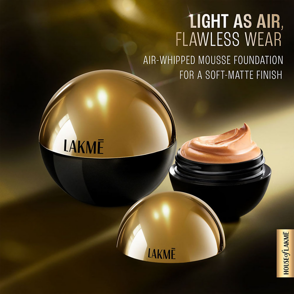 Lakme Xtraordin Airy Mattreal Mousse - Gold Med | Grocsy