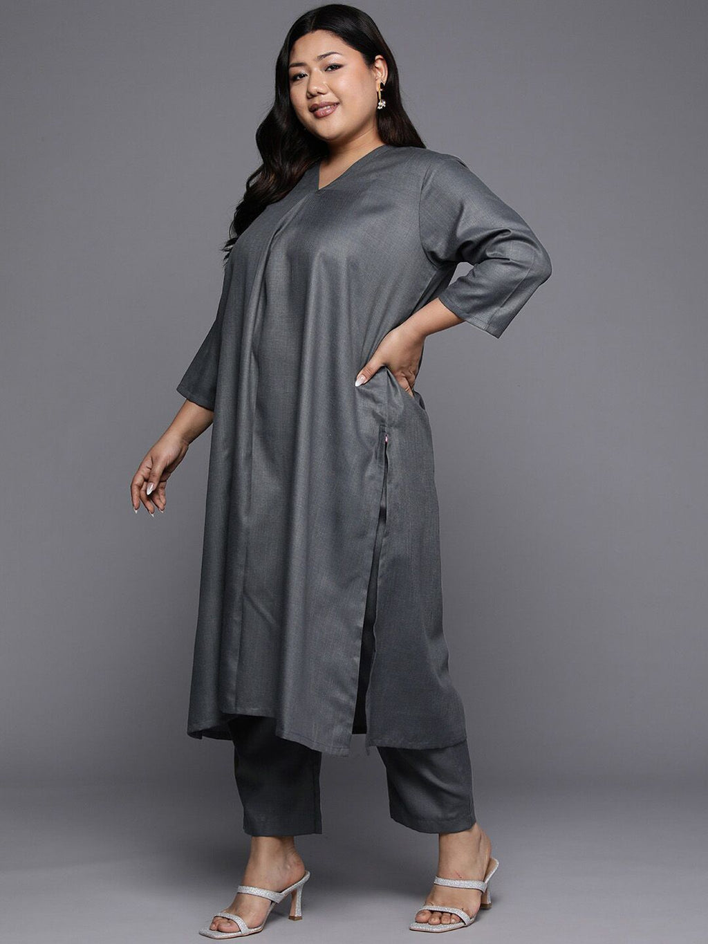 Sztori Long Sleeves V-Neck Cotton Regular Kurta with Trousers | Grocsy