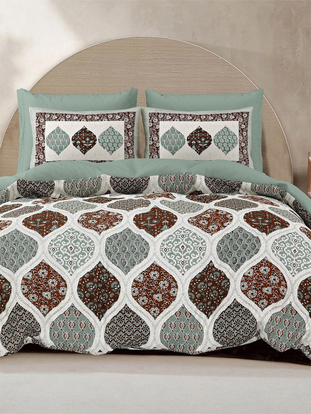 LIVING ROOTS Green & White Ethnic Pure Cotton 300 TC King Bedsheet with 2 Pillow Covers | Grocsy