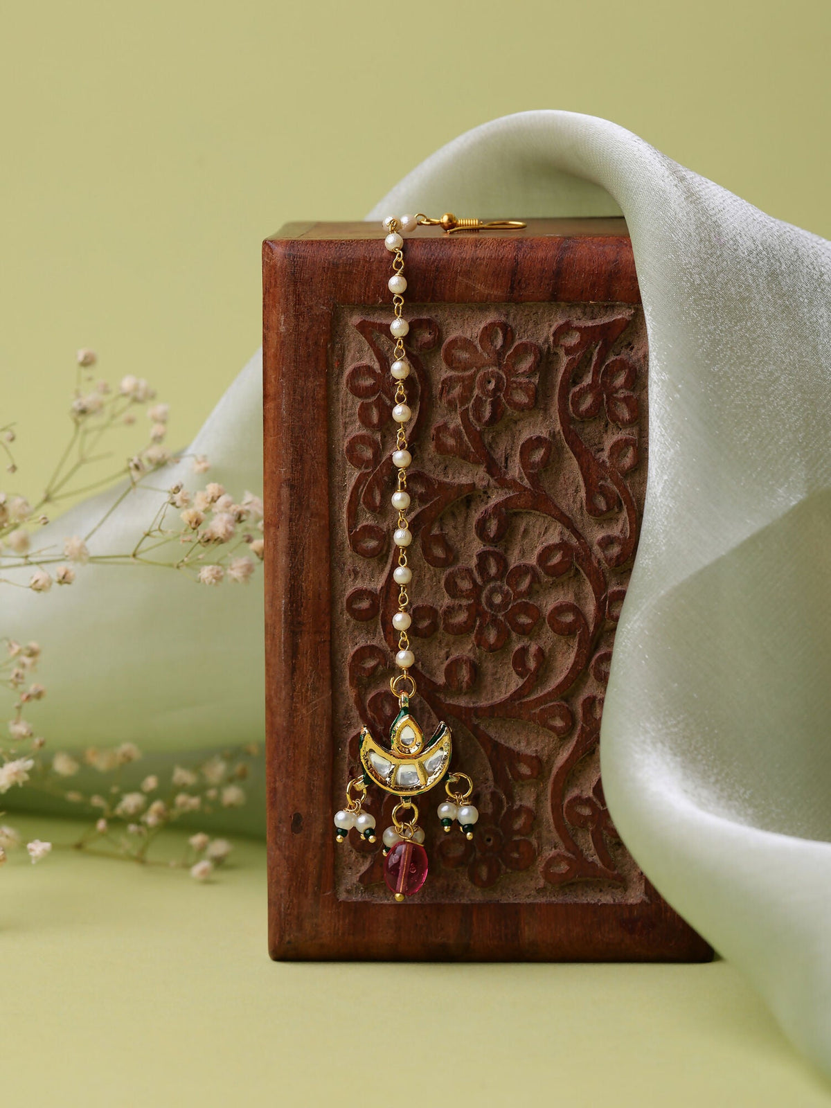 Ruby Raang Gold Polished Maroon Kundan Maang Tikka | Grocsy