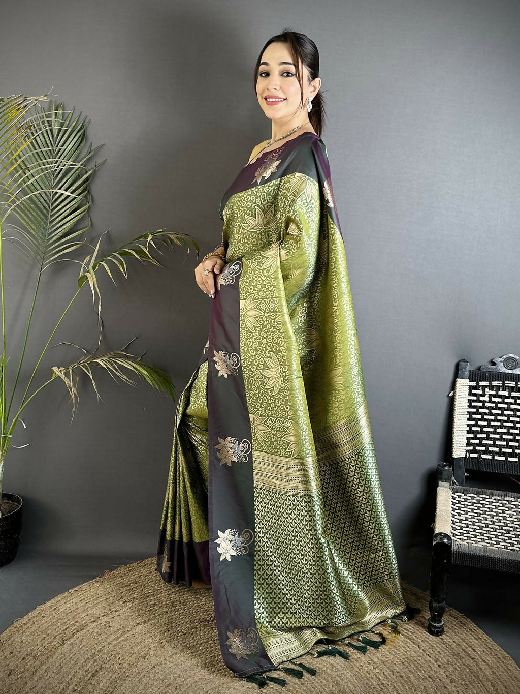 Joban Fashion Olive Green Intricate Zari Weaving Soft Silk Dharmavaram Saree | Grocsy
