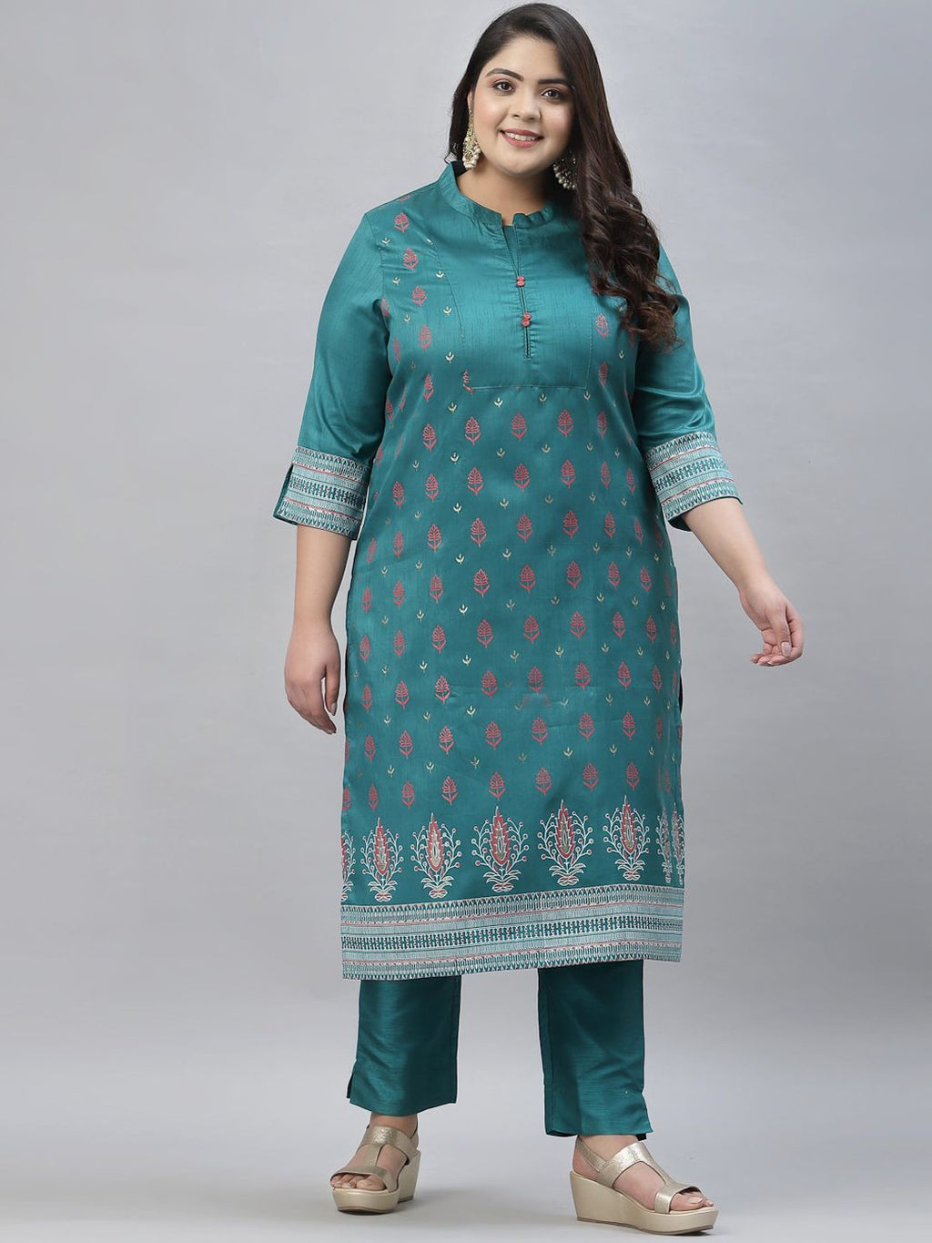 Sztori Plus Size Floral Foil Printed Mandarin Collar Straight Kurta with Trousers | Grocsy