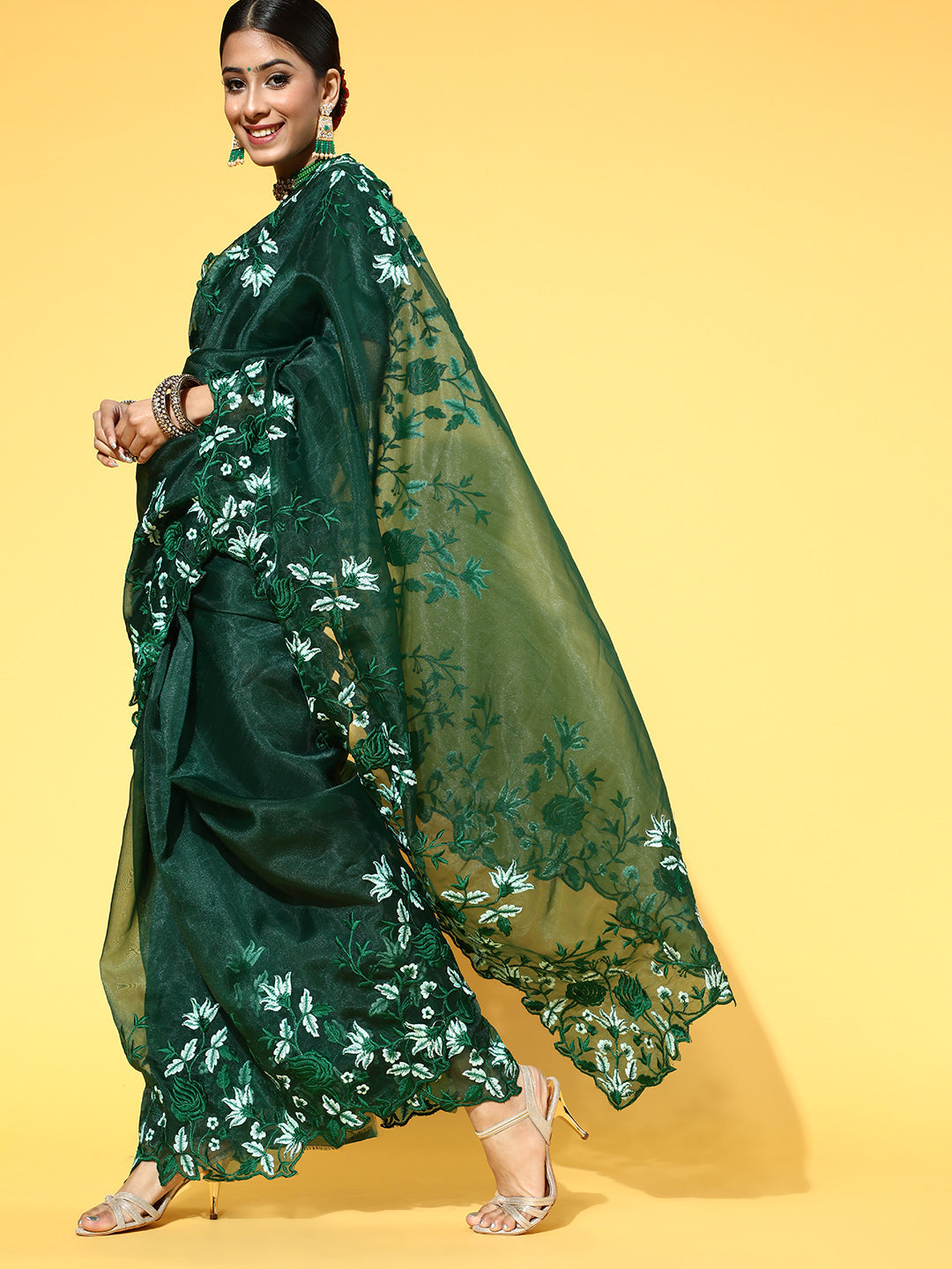 Saree Mall Solid Saree For Women | Grocsy