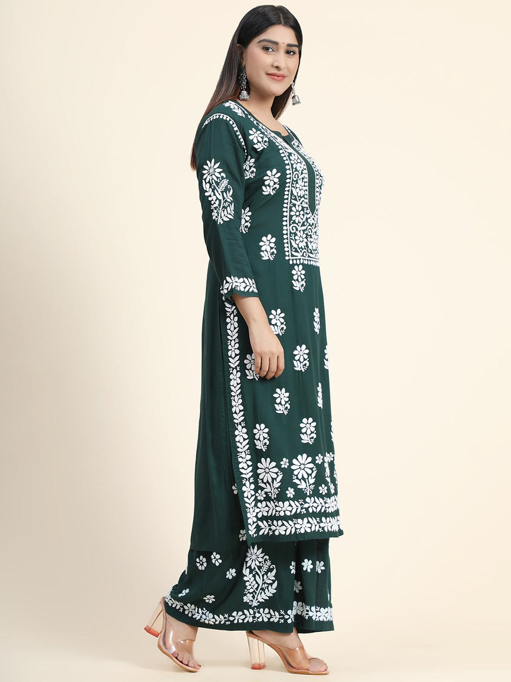 HOUSE OF KARI Women Green Floral Embroidered Chikankari Kurta with Palazzos | Grocsy