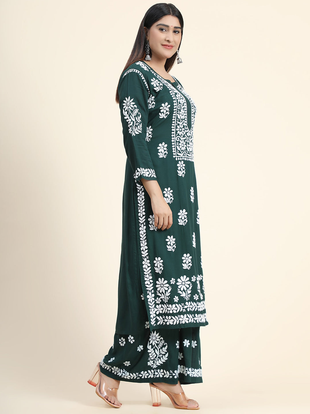 HOUSE OF KARI Women Green Floral Embroidered Chikankari Kurta with Palazzos | Grocsy
