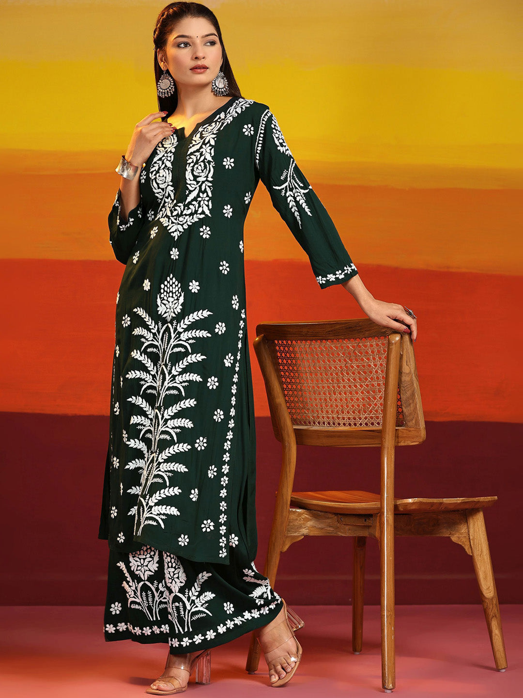 HOUSE OF KARI Floral Embroidered Chikankari Pure Cotton Straight Kurta With Palazzo | Grocsy