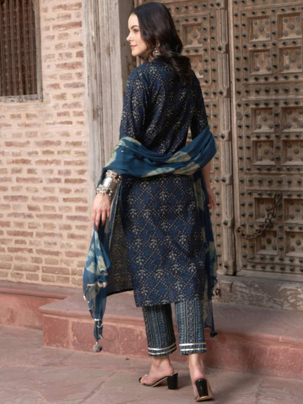Sangria Blue Ethnic Motifs Embroidered Gotta Patti Pure Cotton Kurta Set With Dupatta | Grocsy