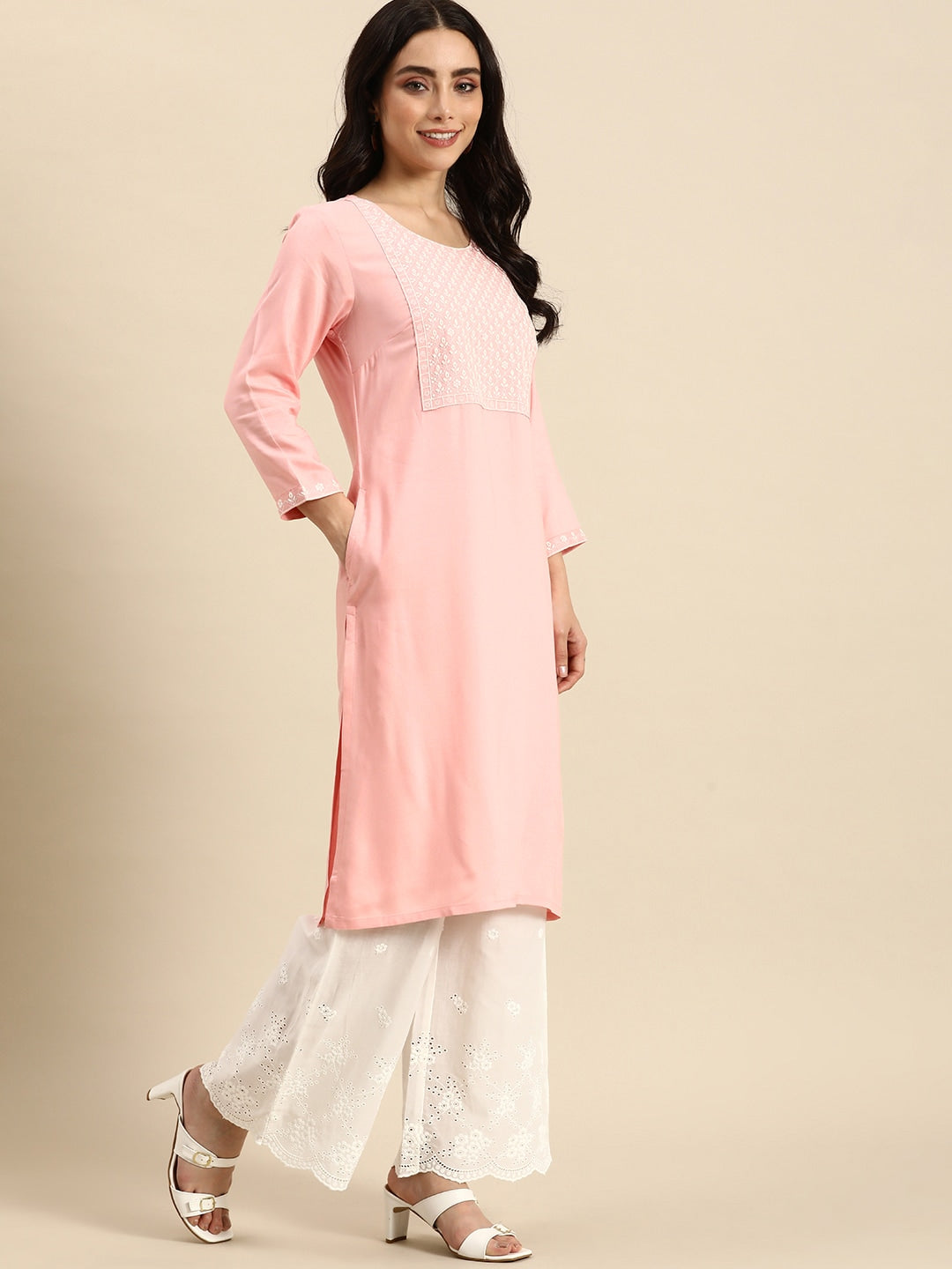 Sangria Women Floral Embroidered Kurta | Grocsy