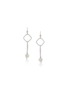 Gold Toned Cz Studded Floral Stud Earring For Women - Wahe Jewels - Swadesiicart